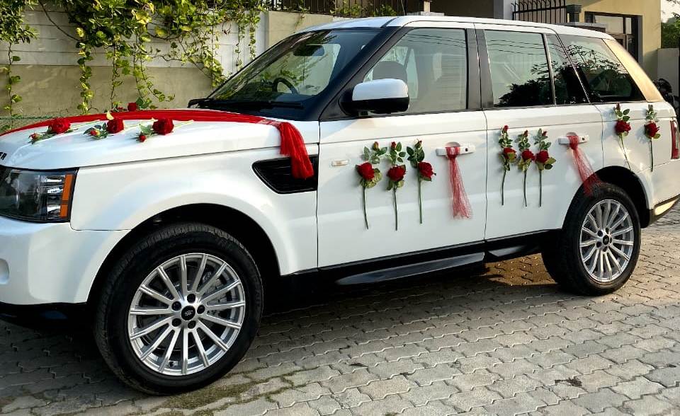 Range Rover rental in Chandigarh 